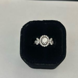 Authentic Pre-Owned 18KG 1.2 Ct Diamond Ring